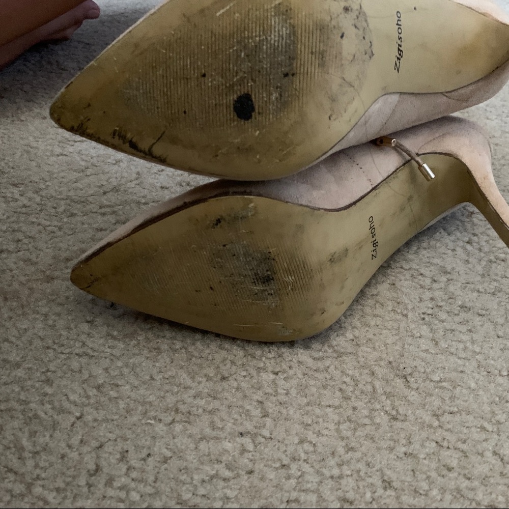 Heels - Picture 6 of 6